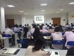 移动互联，致胜终端 — 卡诺尔微信营销与圆方软件推广培训大会...