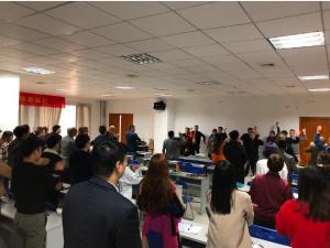 cctv上榜品牌“卡诺尔瓷砖”开年第一课